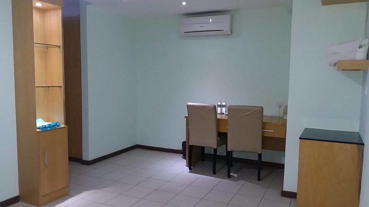 Fratini'S Hotel Labuan Exterior photo