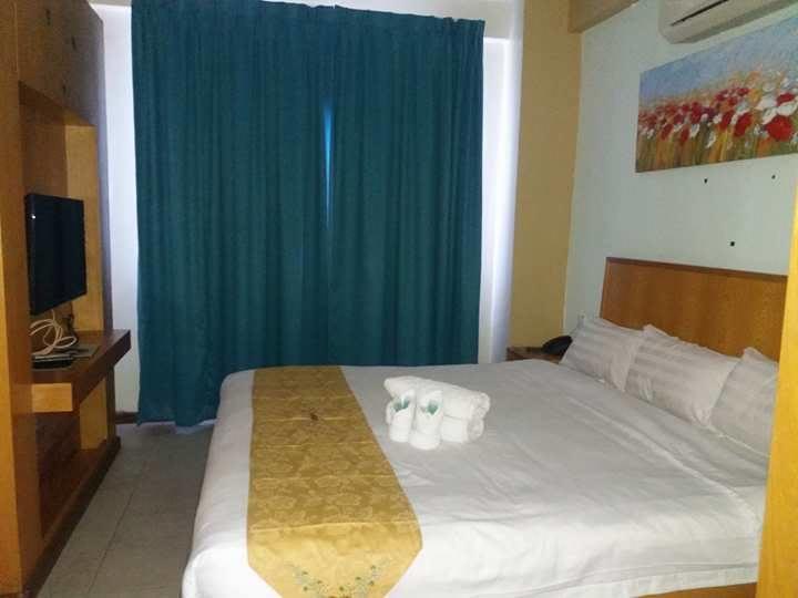 Fratini'S Hotel Labuan Exterior photo